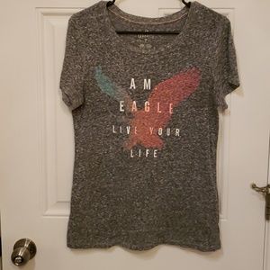American Eagle tshirt